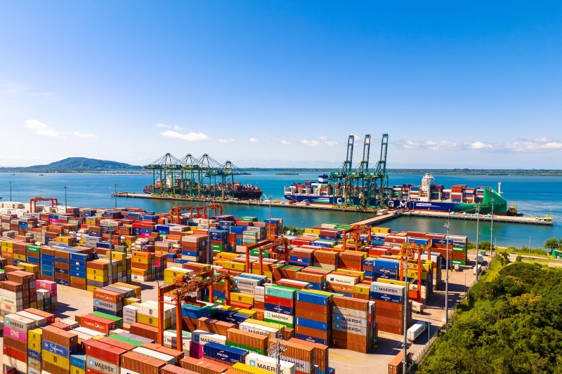 Exportações de SC estão sendo afetadas pela tarifa de 50% imposta pelos EUA. (foto: Porto Itapoá / Divulgação)