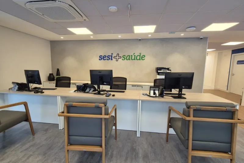 Clínica foi pensada com foco em acolhimento e conforto dos clientes (Divulgação)