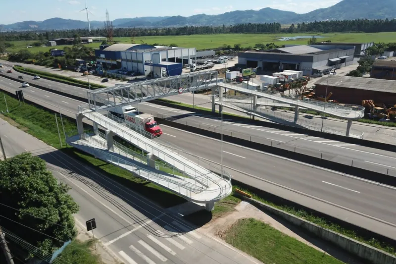 Para FIESC, propostas da revisão quinquenal da concessão do Trecho Sul BR-101 está adequada. (Foto: Divulgação CCR Via Costeira)