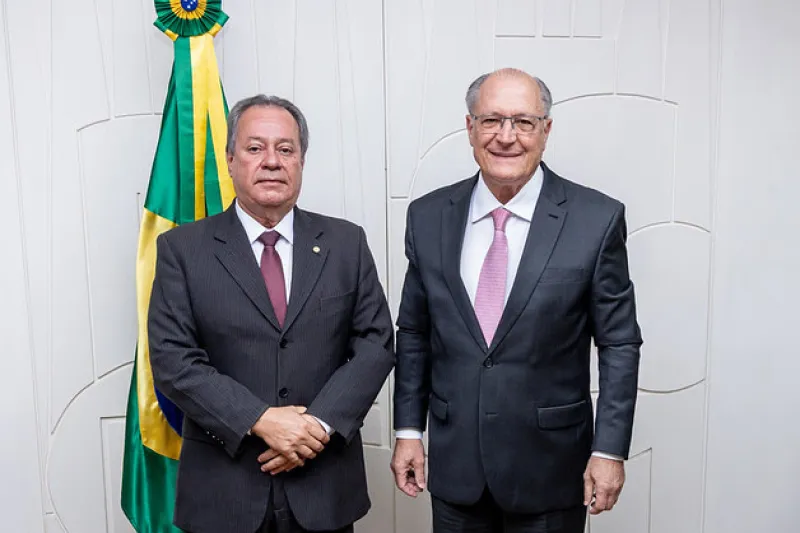 Ricardo Alban, presidente da CNI, e Geraldo Alckmin, vice-presidente da República. Foto: Divulgação/CNI