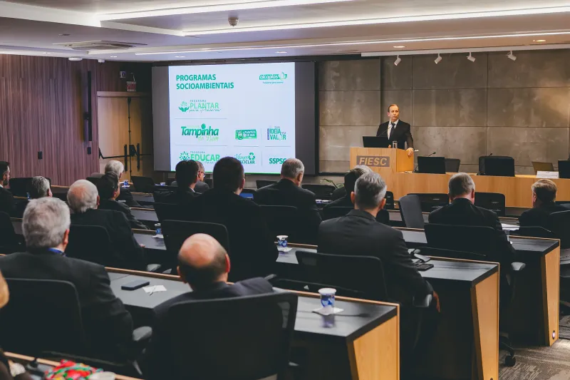 Alceu Lorenzon, na FIESC, convidou empresários do estado a participar da ação (Filipe Scotti)