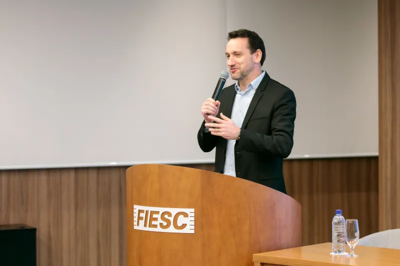 Daniel Tenconi incentivou apoio em projetos do Fundo Social (Victor Vec/ MinC)