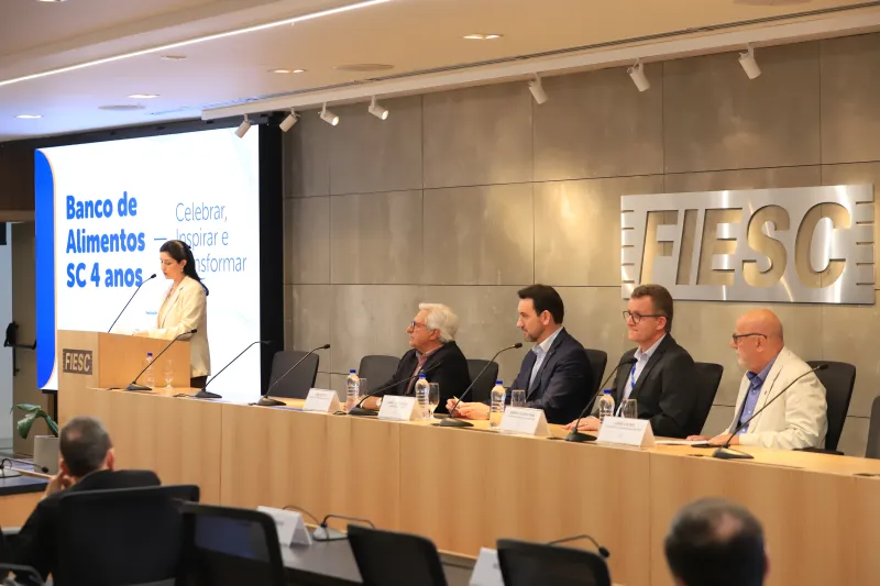 Dirigentes da FIESC e do BASC comandaram o encontro em Florianópolis (Lisandro de Almeida)