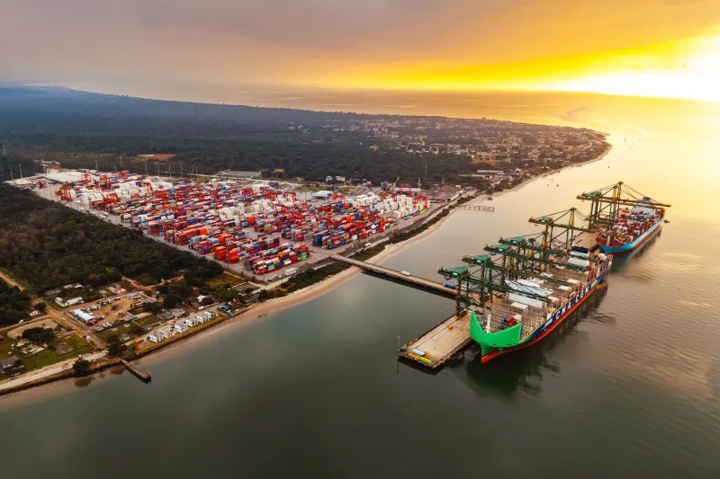 Em fase de Expansão, terminal prevê novos pátios e berços de atracação. Foto: Divulgação/Porto Itapoá