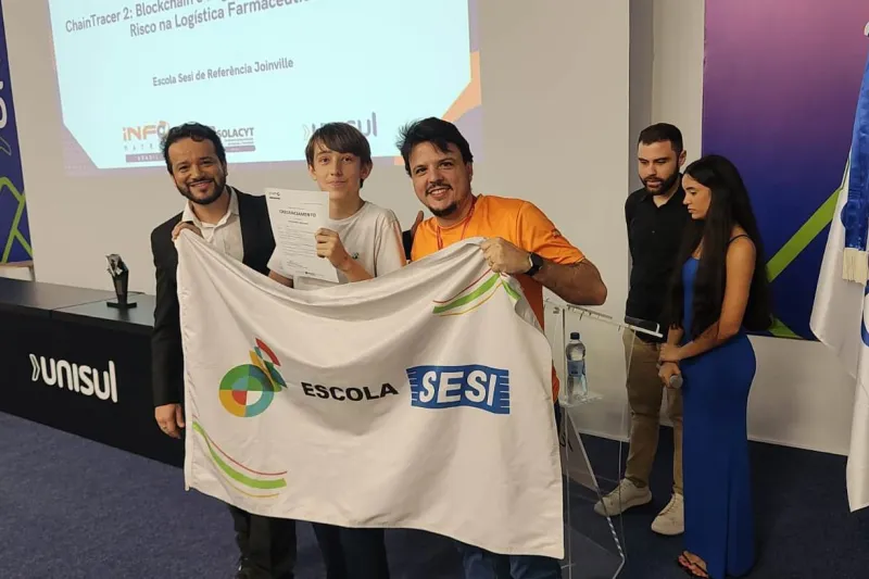 Programa de iniciação científica incentiva o protagonismo juvenil (Divulgação)