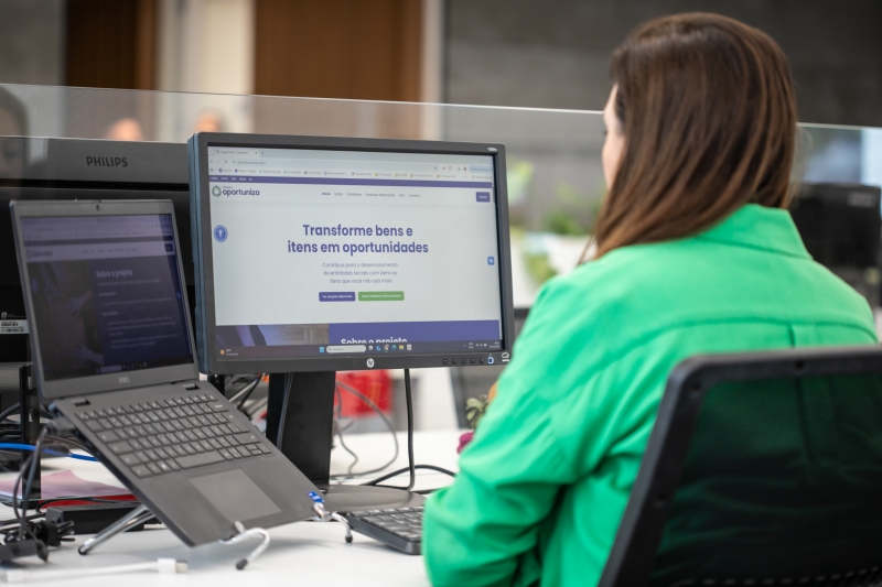 Portal registra itens que indústrias desejam doar, e cadastra pedidos de organizações (Filipe Scotti)