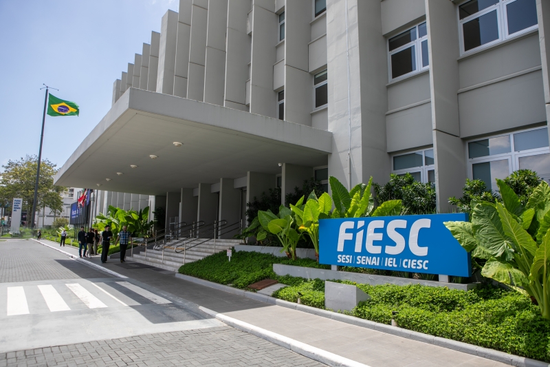 FIESC, SESI/SC, SENAI/SC, IEL/SC e CIESC apresentam novas logomarcas