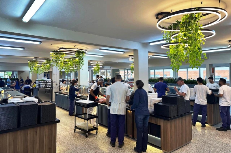 Estratégia é levar aos trabalhadores alimentação balanceada (Divulgação)