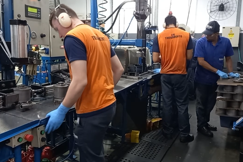  Indústrias investem na vacinação de colaboradores contra a gripe para manter a produtividade