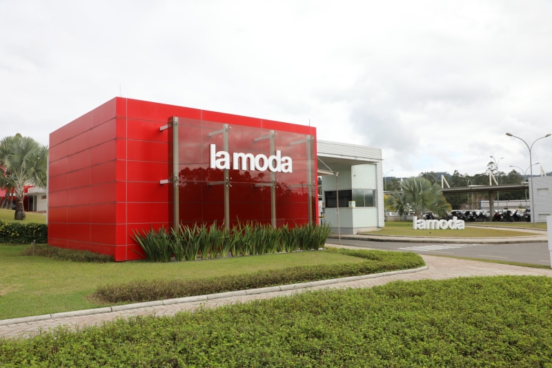 Consultoria do SENAI analisou 188 questões sobre aspectos como capital humano, governança corporativa e mudanças climáticas. Foto: Divulgação/La Moda