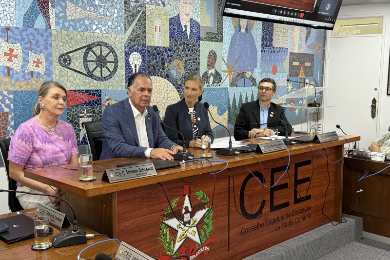 Encontro foi realizado nesta terça, dia 31, na sede do Conselho, em Florianópolis