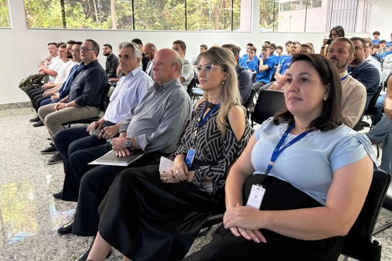 Cerimônia de premiação reuniu lideranças da regional Vale do Itajaí
