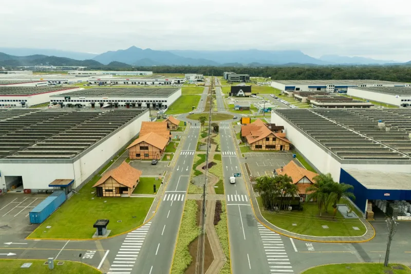 Perini Business Park, em Joinville, tem mais de 370 mil m² de área construída (Divulgação)