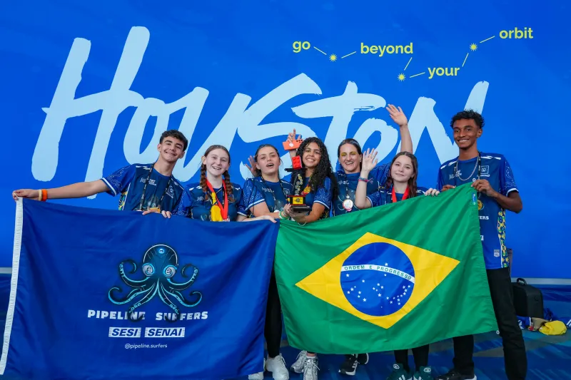 Estudantes da Escola SESI estão entre os 5 melhores do planeta em robótica