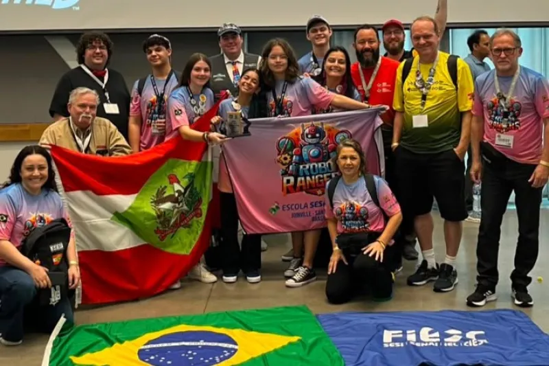 Equipe da Escola SESI/SC de Joinville fica em segundo lugar em torneio de robótica nos EUA