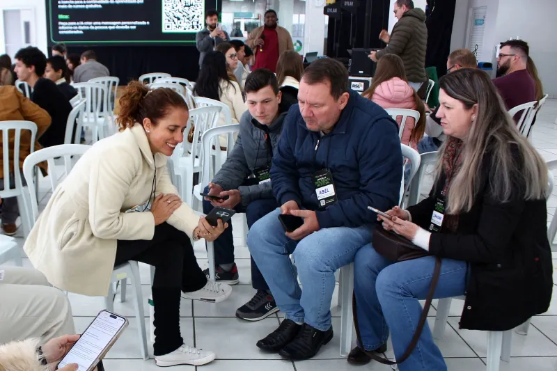 Alto Vale recebe evento estadual sobre IA