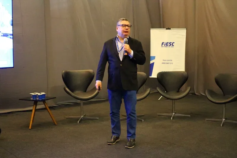 Intensa programação marcou a presença da FIESC durante a FERSUL 2026. (Fotos: Debora Claudio)