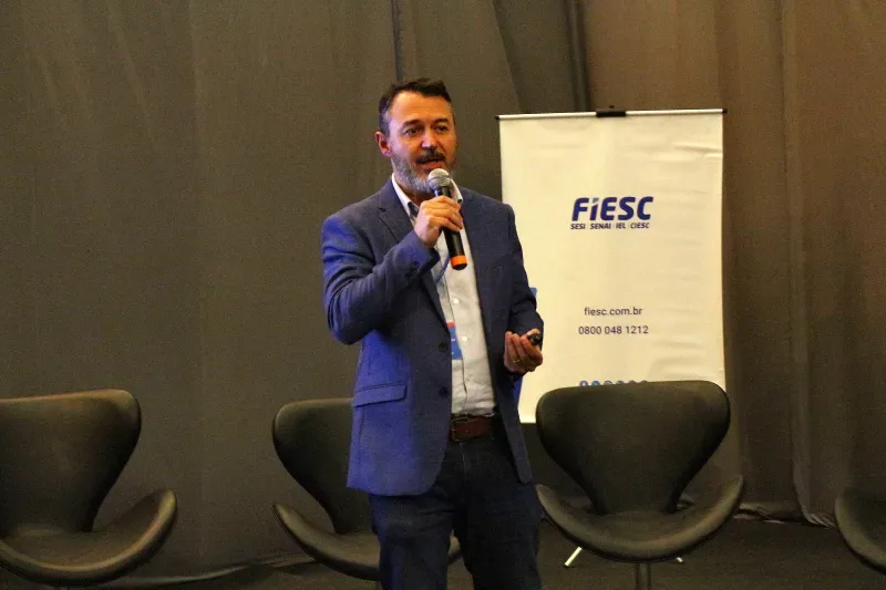 Intensa programação marcou a presença da FIESC durante a FERSUL 2026. (Fotos: Debora Claudio)