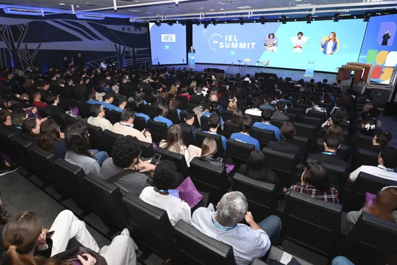 IEL Summit 2026 conecta talentos, empresas e Governo para discutir o futuro do trabalho