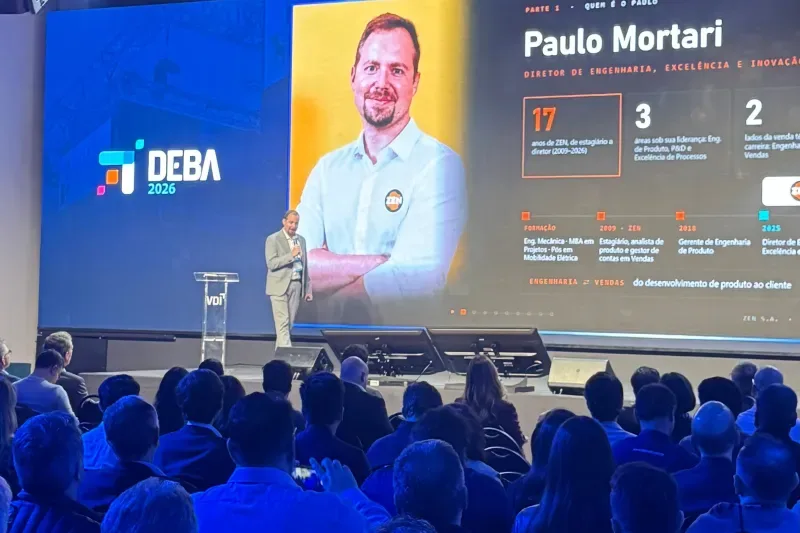"Deixar de atuar apenas como fornecedor de produtos e passar a ser um centro de excelência em serviços nunca fez tanto sentido", diz Paulo Mortari, diretor na ZEN. Foto: Divulgação.