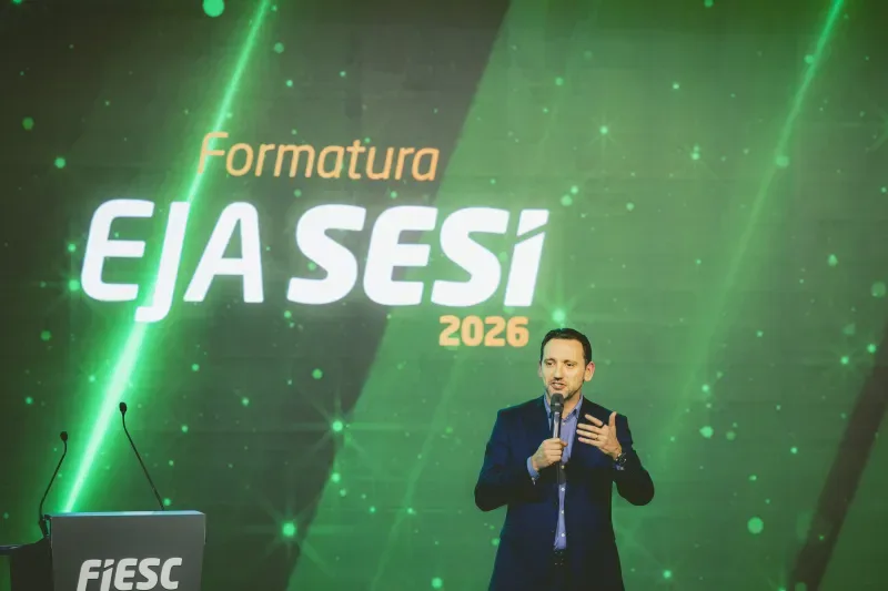 Daniel Tenconi lembrou dos 80 anos do SESI no Brasil e 75 em SC