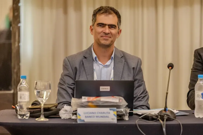 Luciano Charlita de Freitas, especialista sênior em Digital e Inteligência Artificial no Banco Mundial, é o convidado desta edição. Foto: Divulgação/Banco Mundial