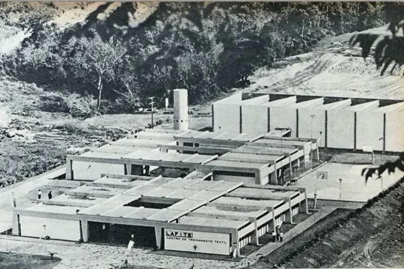 1971: revista Cruzeiro noticia a construção do SENAI de Brusque (Arquivo Alex Branga)
