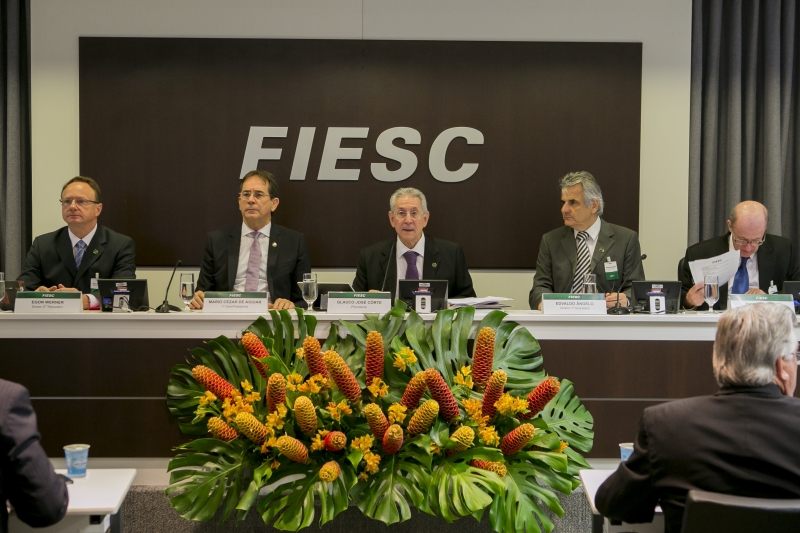 Reunião de diretoria da FIESC foi realizada nesta sexta-feira (17), em Florianópolis (foto: Fernando Willadino)