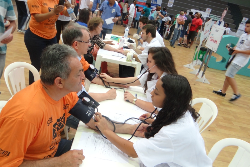 Dia Nacional da Construção Social reuniu trabalhadores em Brusque, em 2015 (Foto: Divulgação)
