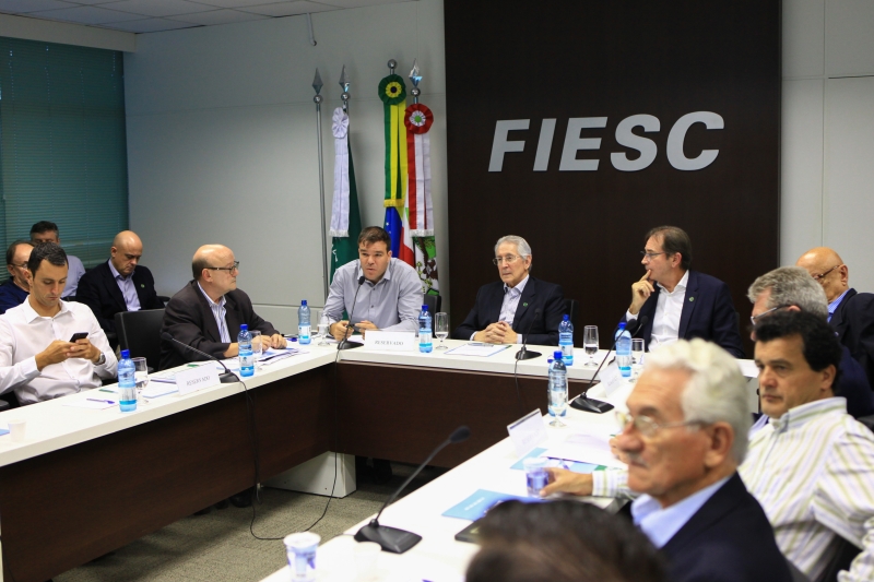 Reunião na FIESC foi realizada nesta sexta-feira (9), em Florianópolis (foto: Filipe Scotti)