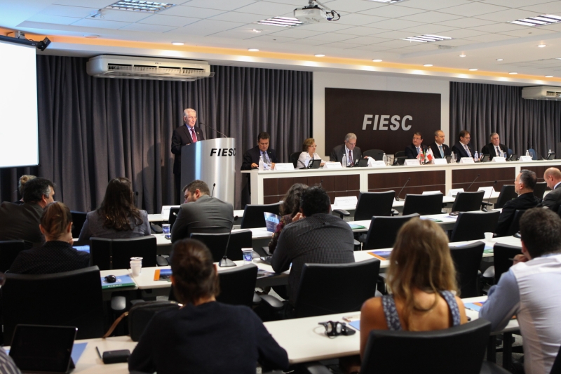 FIESC debateu com delegação do Panamá oportunidades de negócios e investimentos (foto: Filipe Scotti)