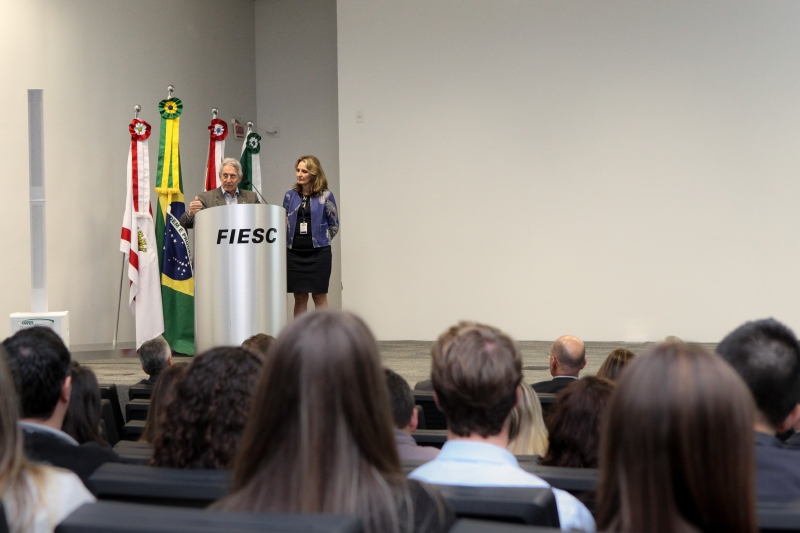 Encontro com colaboradores da FIESC, CIESC, SESI, SENAI e IEL, nesta terça-feira (14), em Florianópolis (foto: Heraldo Carnieri)