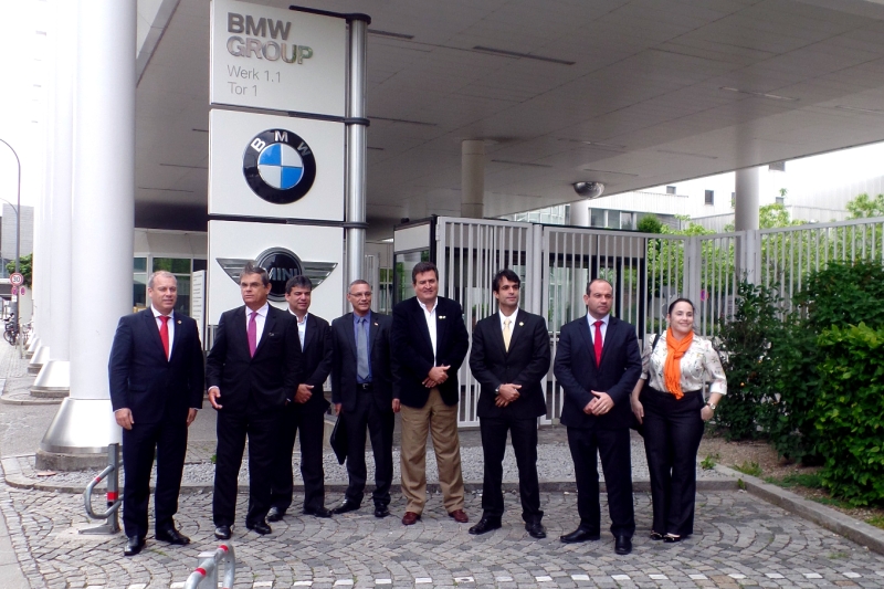 Grupo de SC em visita à BMW, em Munique 