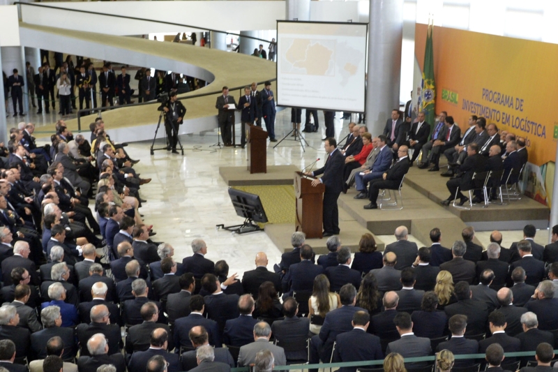 Empresários acompanharam em Brasília o anúncio do pacote de concessões do governo federal (foto: José Paulo Lacerda/CNI)